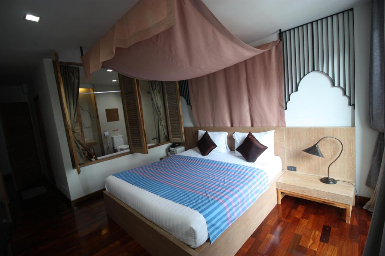 Nakorn De Sukhothai Hip Hotel Exterior foto